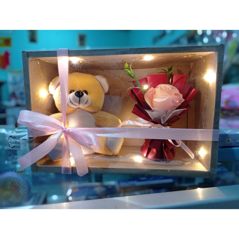 

Box Kado Buket Boneka Led