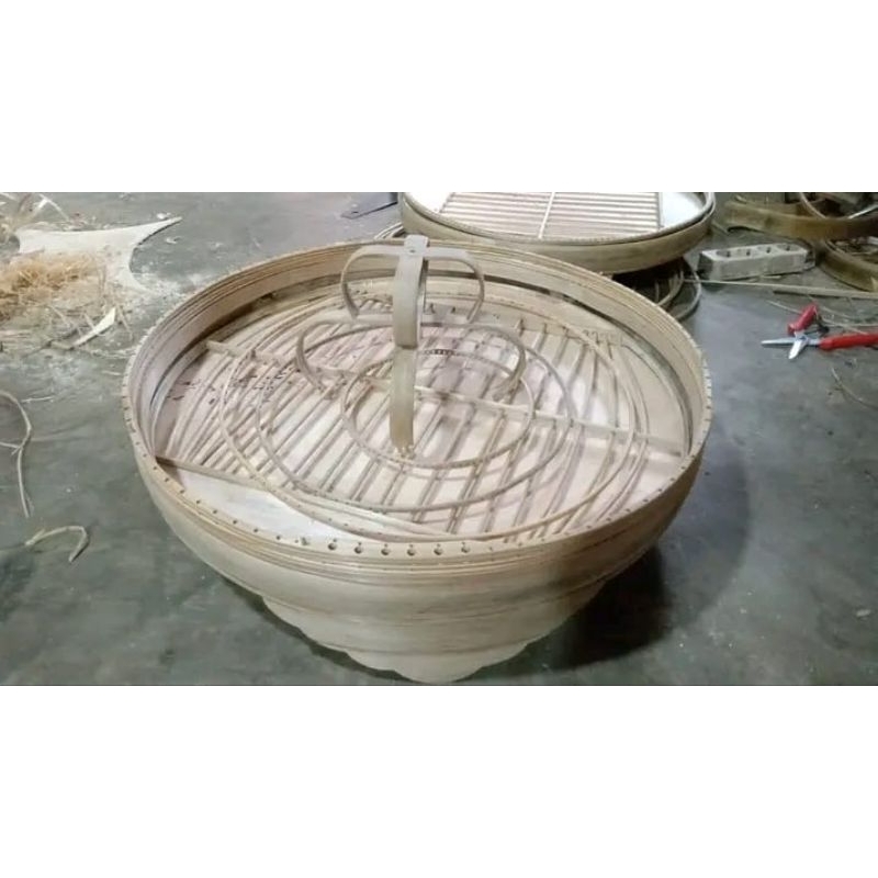 Sangkar murai batu halus tanpa jeruji halusan