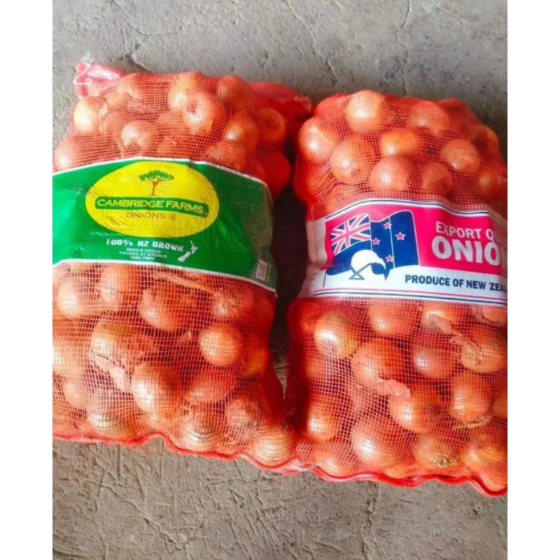 

Menjual bawang bombay berat 500gram