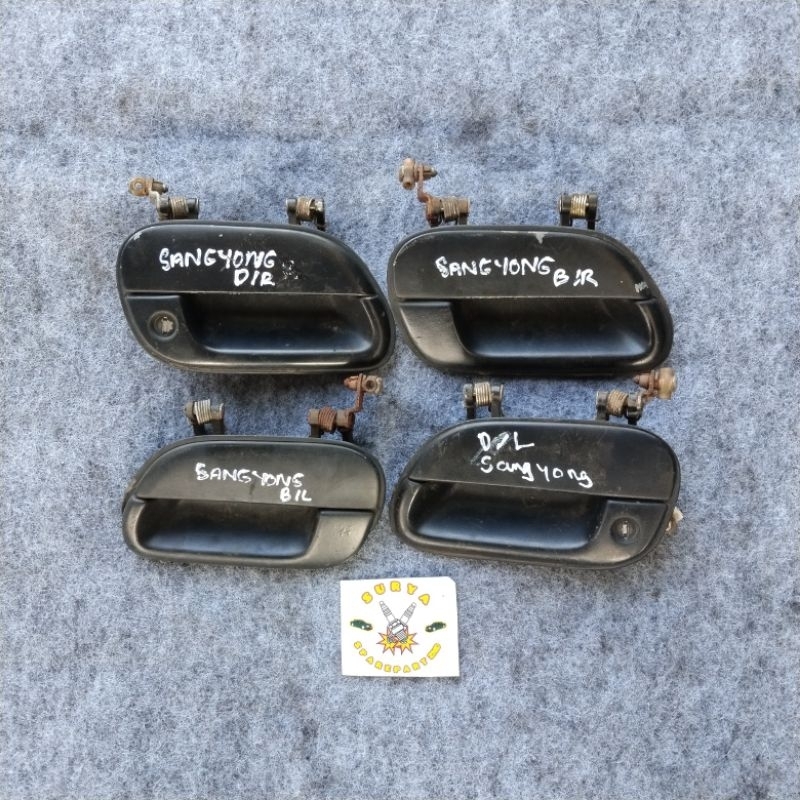 Handle pintu luar ssangyong