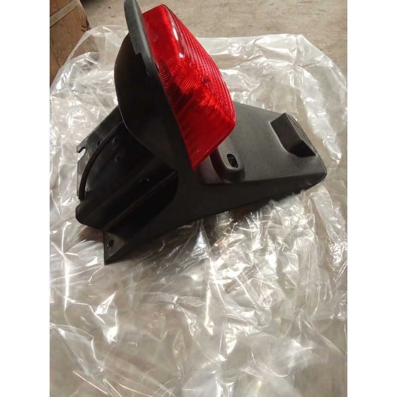 Spakbor belakang qingqi 125 model harley (2G)