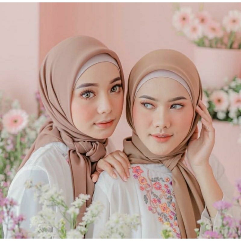 Hijab BELLA SQUARE Segi Empat / Jilbab BELLA SQUARE TERLARIS Daily Harian