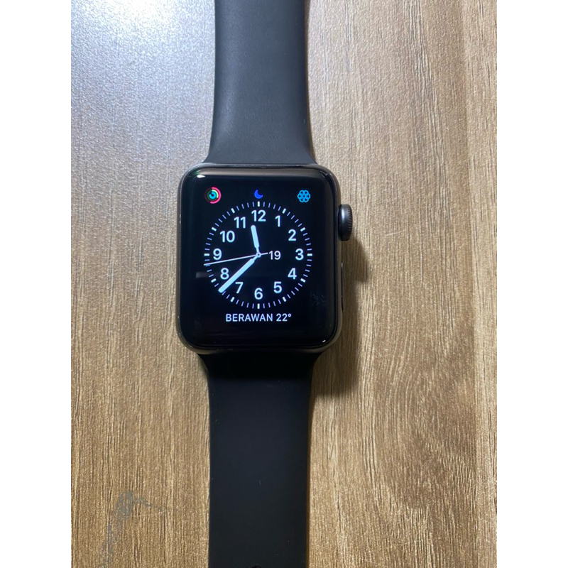 Apple watch 3 gps 38mm like new