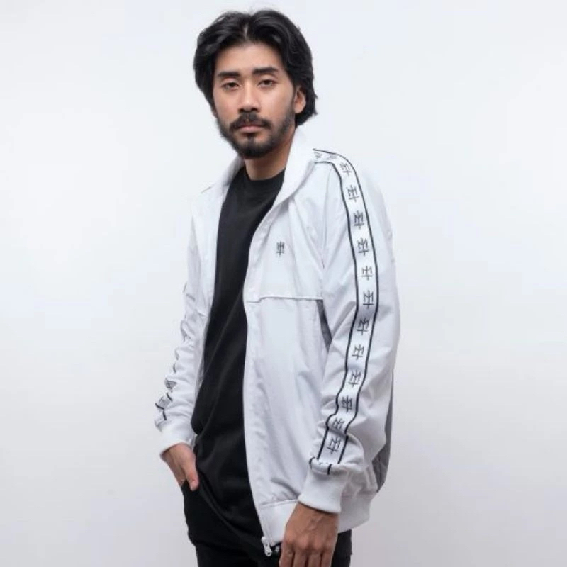tracktop jacket MATERNAL Drevite ex DISPLAY bukan bekas