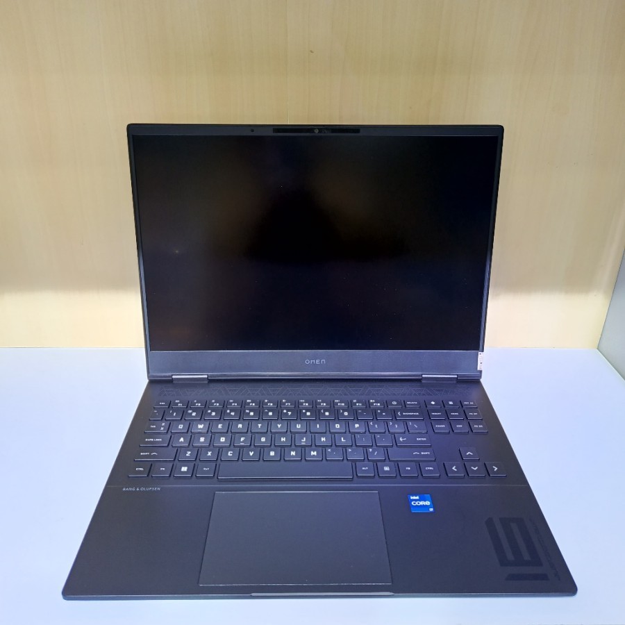 HP OMEN TRANSCEND 16 INTEL CORE I7 13700HX RTX4070-8GB RAM 32GB SSD 2TB 16.0 WUXGA IPS 165HZ PKRGB W