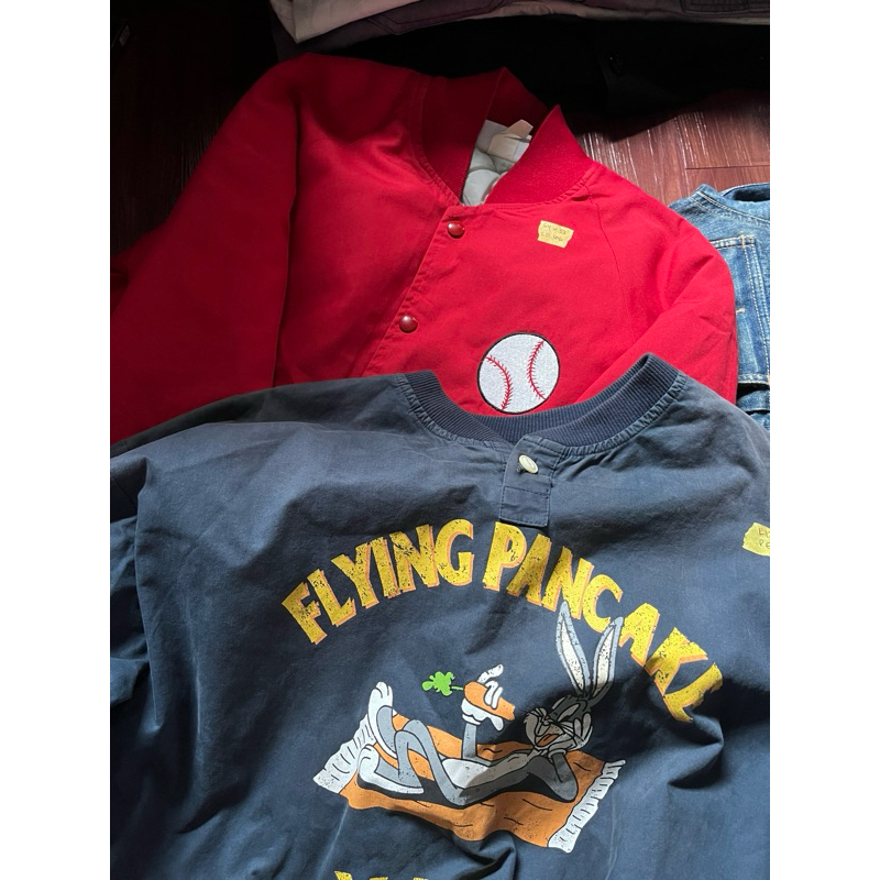 varsity dan flying toyo