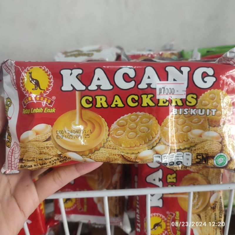 

AIM Kacang Crackers Biskuit berat 150 gram