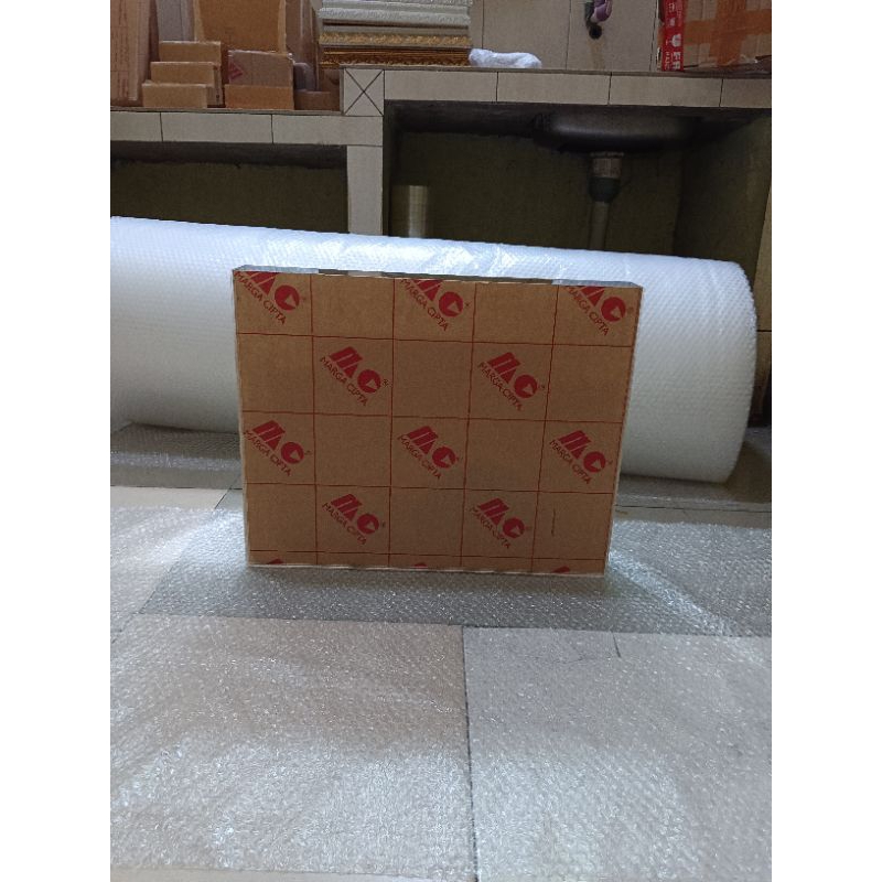 frame mahar akrilik 40x50cm