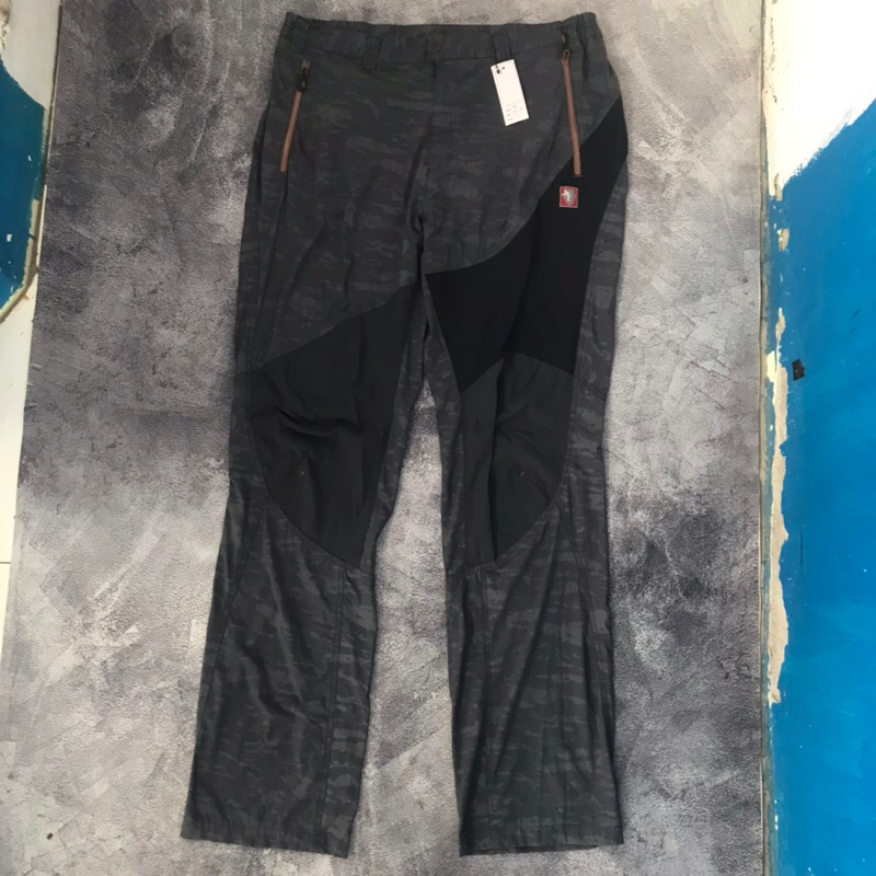 celana outdoor blackyak second thrift
