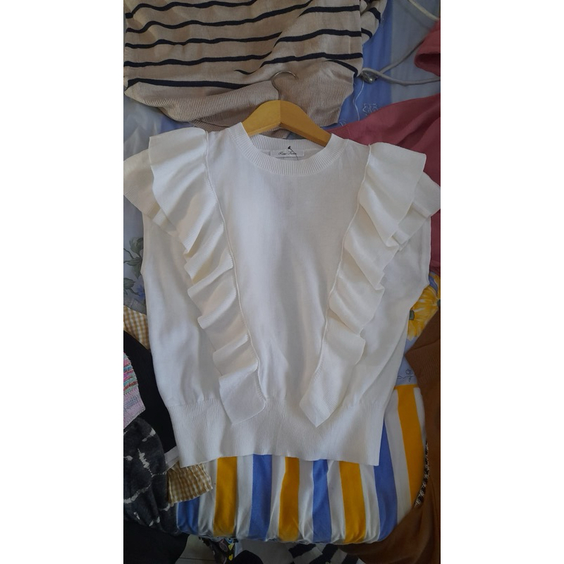 

Ruffle Tag tebel Pendek