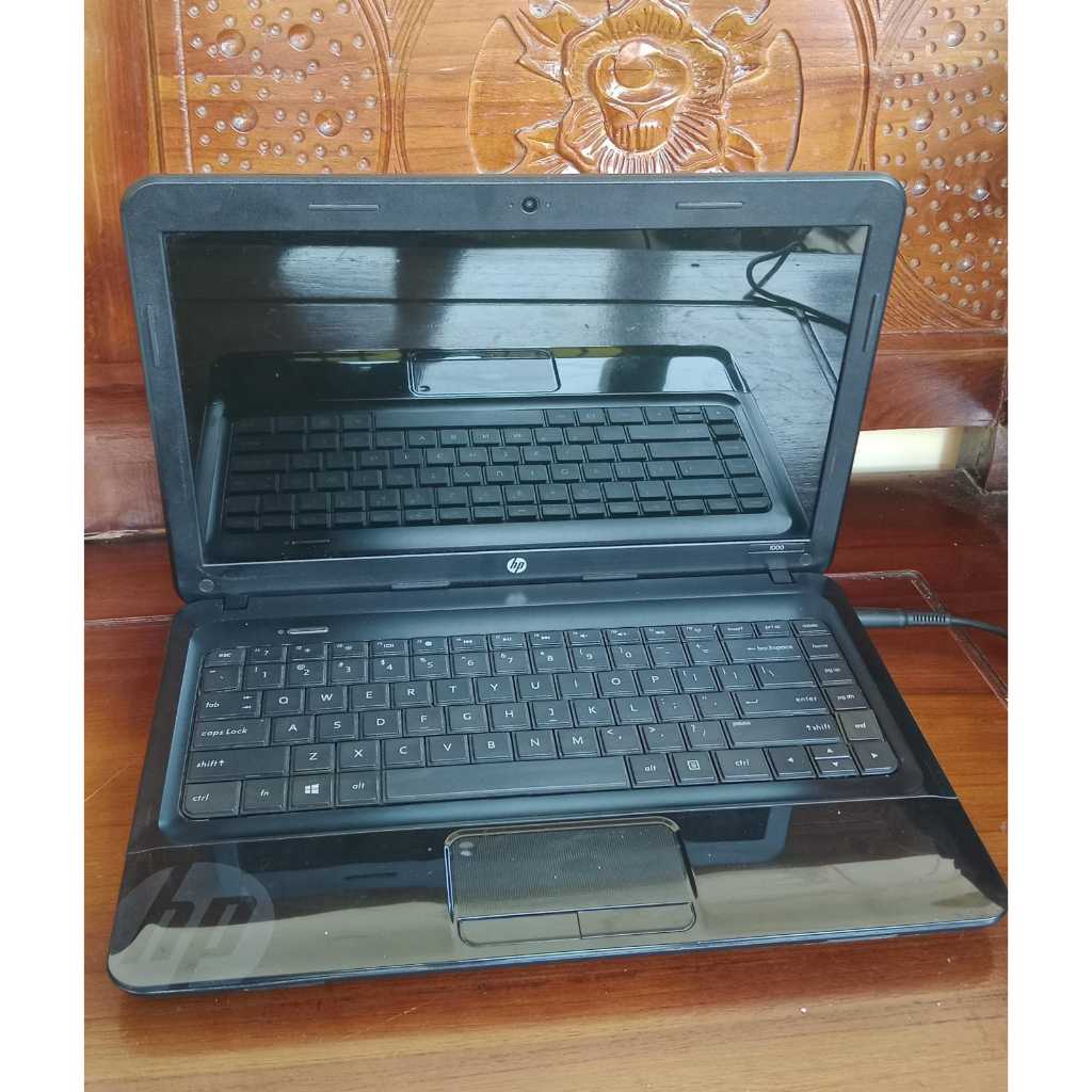 Laptop HP TPN I106,LAPTOP BERGARANSI MURAH MALANG