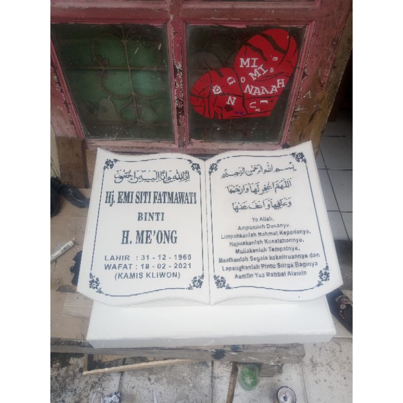 paket batu nisan buku +salib putih bahan granittile free packing kayu garansi pecah ganti baru