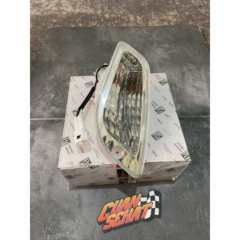 Lampu Sein Depan Kanan Vespa S LX Non Facelift Original