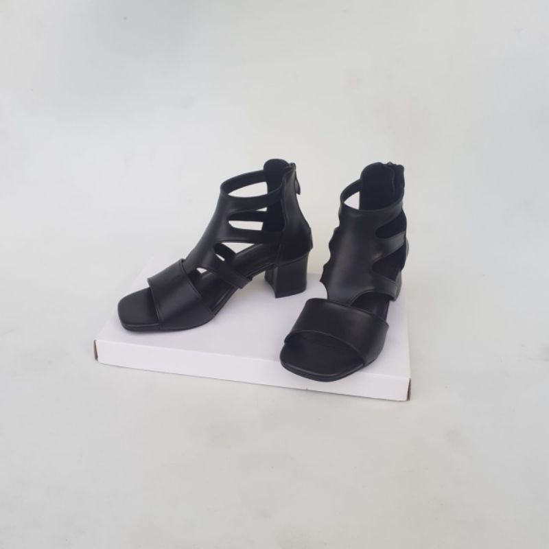 Sepatu Wanita Masa Kini / Sandal Sepatu Wanita Hak 5cm Kekinian