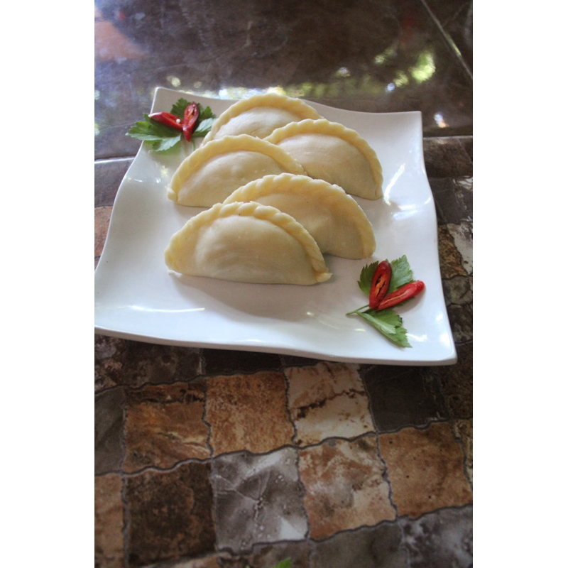 

Curry Puff Frozen (Isi 5pcs) / Pastel khas Malaysia Murah & Enak