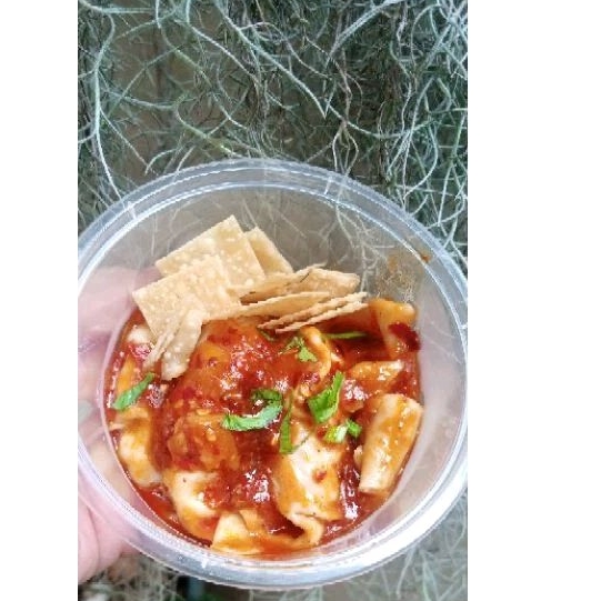 

pangsit pedas/pangsit Chili oil/siap makan isi 3 pcs