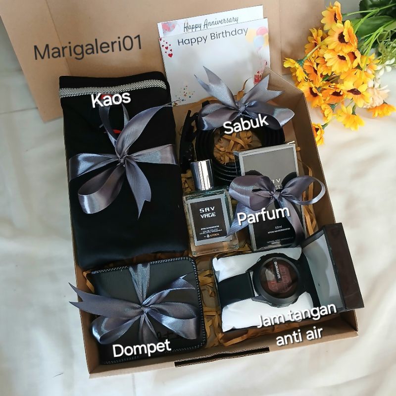 

KADO BUAT COWOK/KAOS COWOK/GIFTBOX KADO ULANG TAHUN COWOK/HAMPERS KADO COWOK/KAOS POLOS/KADO ANNIVERSARY/KADO BUAT COWOK/KADO BUAT PACAR