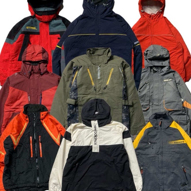 KP8 JAKET OUTDOOR SECOND  JAKET SNOWBOARD OUTDOOR  JAKET VINTAGE OUTDOOR  JAKET OUTDOOR SOFTSELL