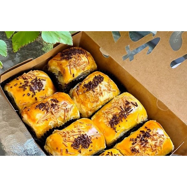 

Bolen Pisang Rasa Coklat