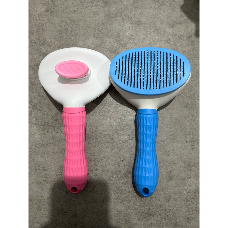 sisir kucing otomatis