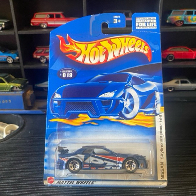 hotwheels first edition 2001 APT nissan skyline r32