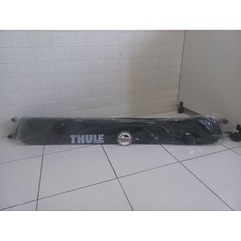 Crossbar dan Mika Thule Mobil