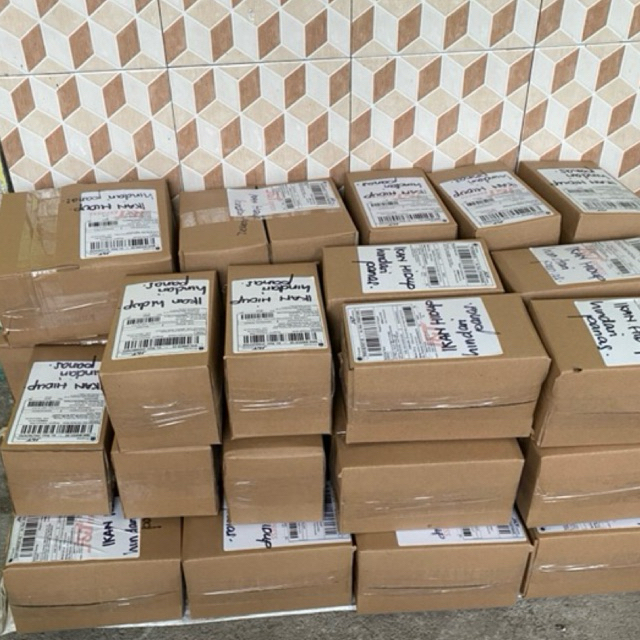 

packing kardus tambahan (agar bisa klaim garansi<jawa>)