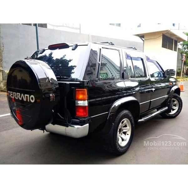 Weather strip Terrano