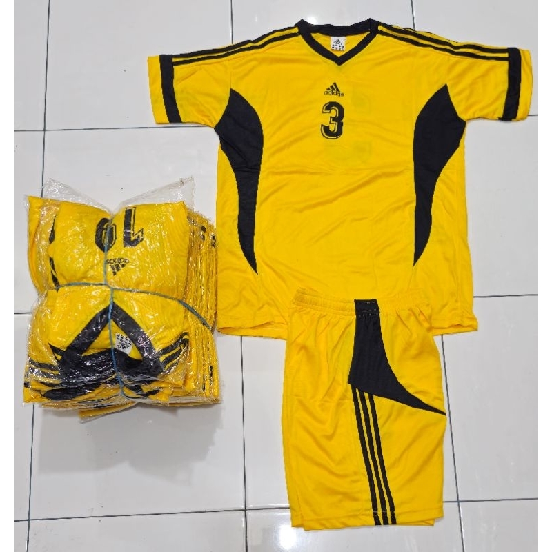 SETELAN BAJU BOLA DEWASA SET 18 ISI 18 DRY FIT JERSEY PREMIUM QUALITY BAHAN DINGIN DAN NYAMAN DIPAKA