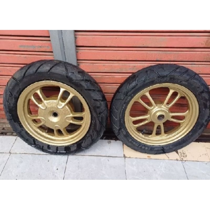 VELG/PELEK MOTOR HONDA SECOPY 1 SET DEPAN BELAKANG RING 12 ORIGINAL COPOTAN
