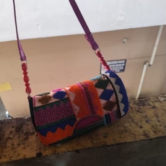 cristian Dior Premium Unique Sling bag