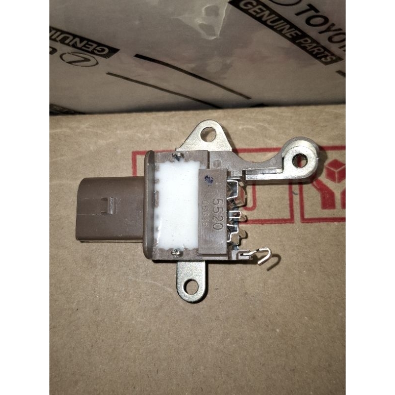 IC dinamo ampere alternator Innova Reborn Fortuner VRZ Hilux Revo Avanza Xenia Rocky Raize. ORIGINAL