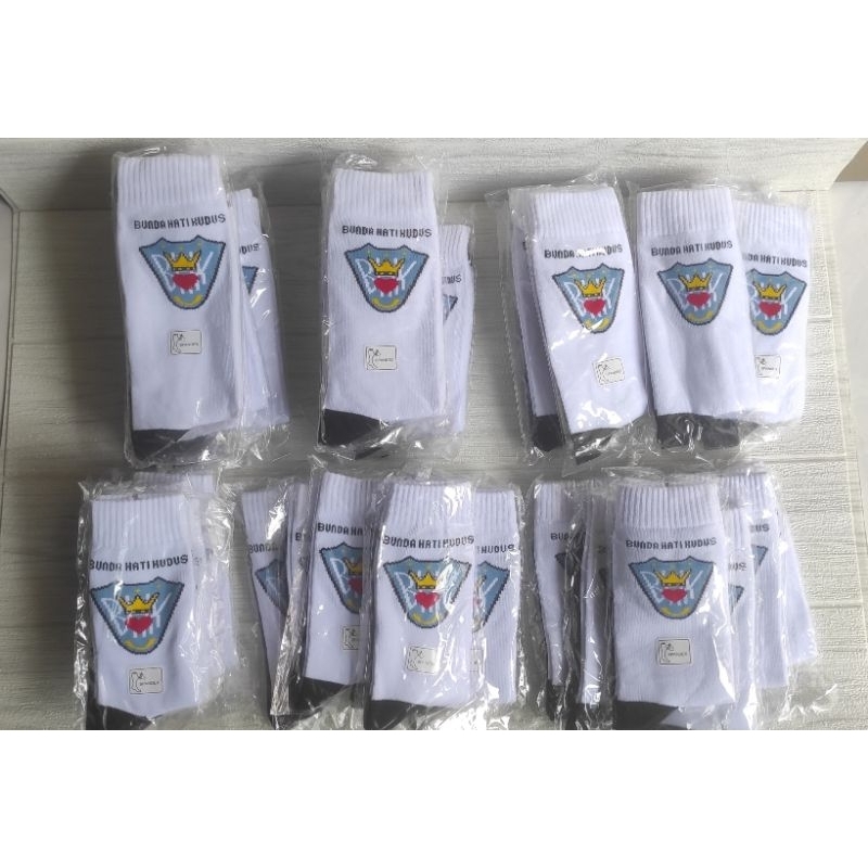 KAOS KAKI SEKOLAH BUNDA HATI KUDUS (LANGSUNG BIKINAN PABRIK) KAOS KAKI SEKOLAH UKURAN 17-18, 19-20, 