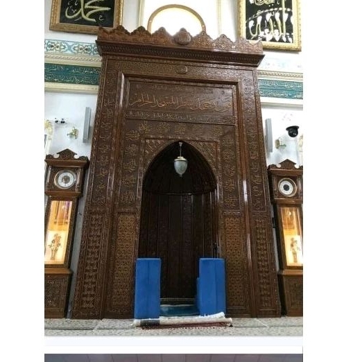 Mihrab Masjid Mushola Kaligrafi Ornamen Kayu Jati