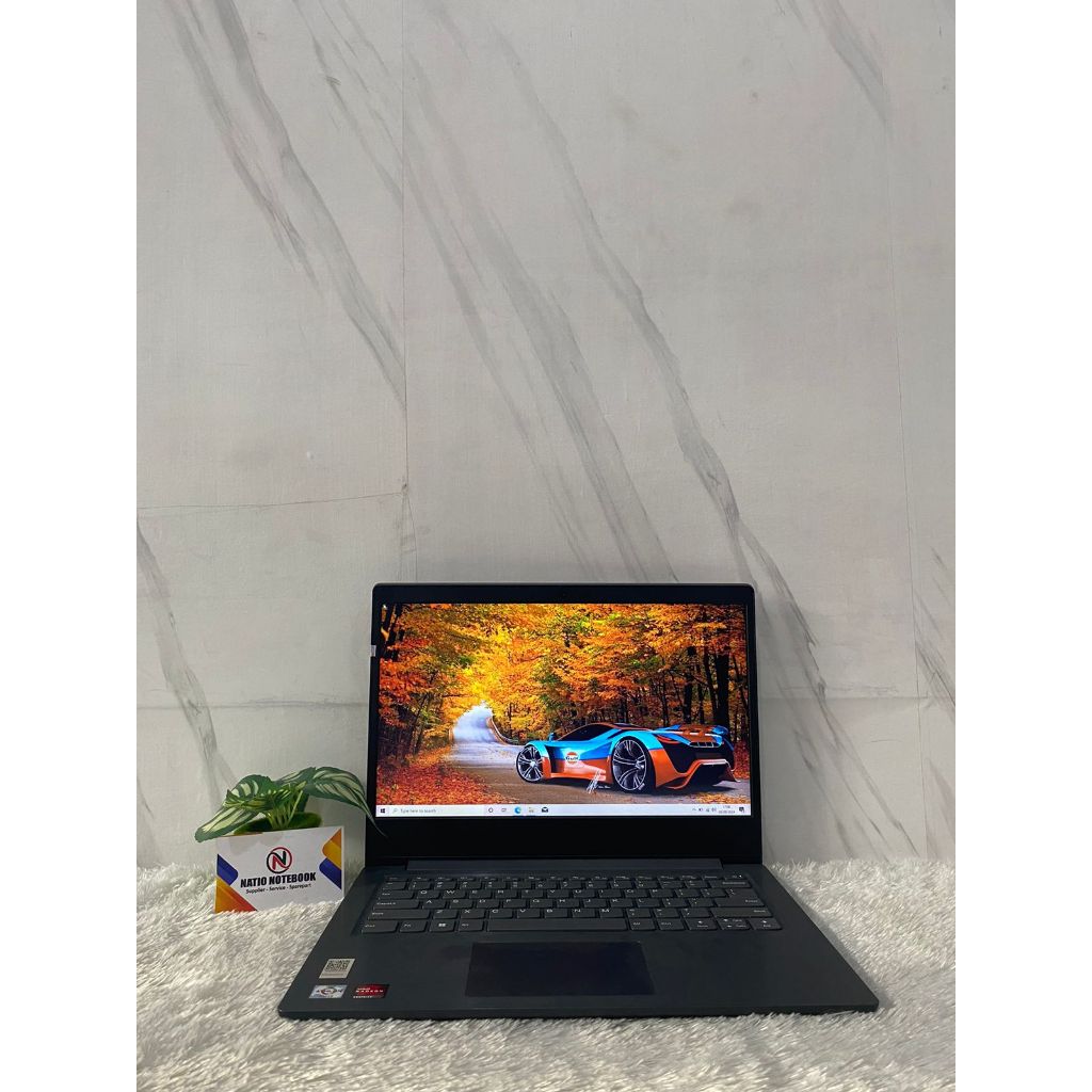 LENOVO V14-ADA AMD ATHLON SILVER 3050U WITH RADEON GRAPHICS RAM 8 GB SSD 250 GB