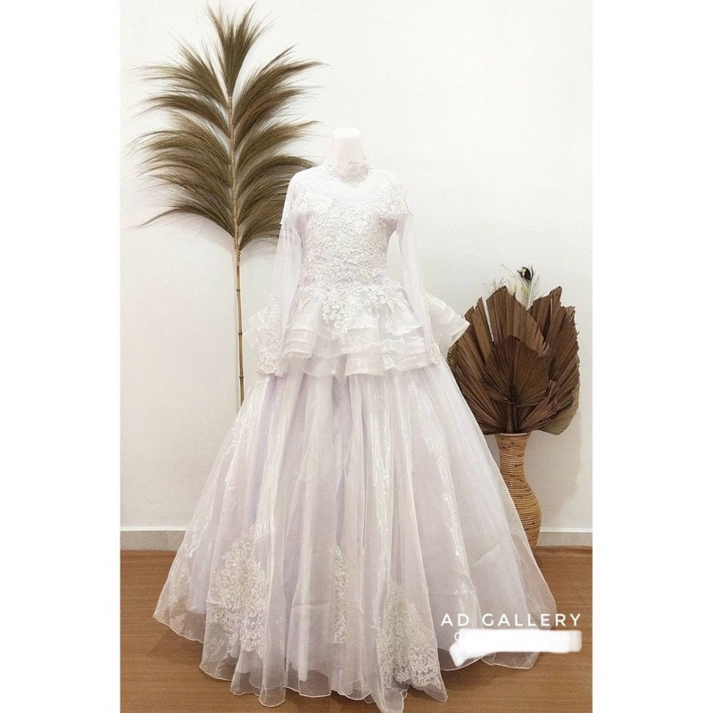 Preloved gaun pengantin putih