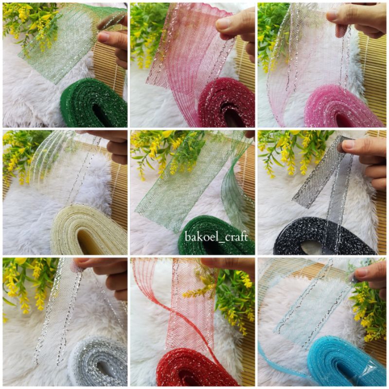 

PITA HIAS KADO HAMPERS SESERAHAN MAHAR PITA DEKORASI BELAKANG PITA ADA KAWAT UNTUK KAITAN