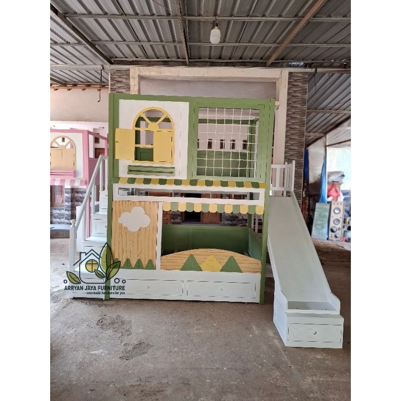 tempat tidur tingkat anak perosotan