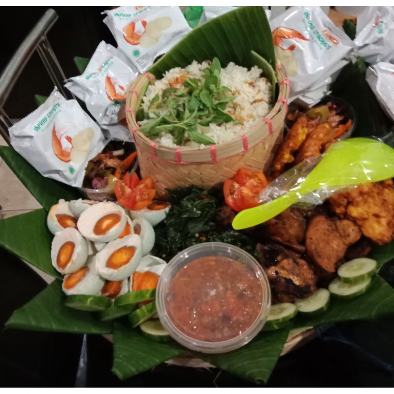 

nasi liwet tempeh 10 orang