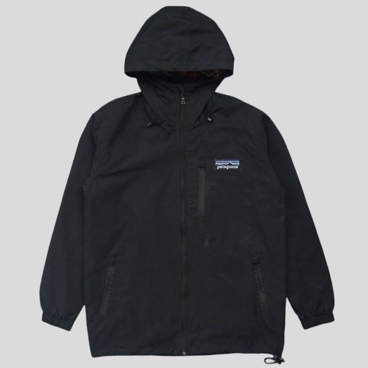 Obral Menarik JAKET OUTDOOR PATAGONIA TEEZ3RON WATERPROOF JAKET PARASUT PATAGONIA CEWE COWO CASUALS