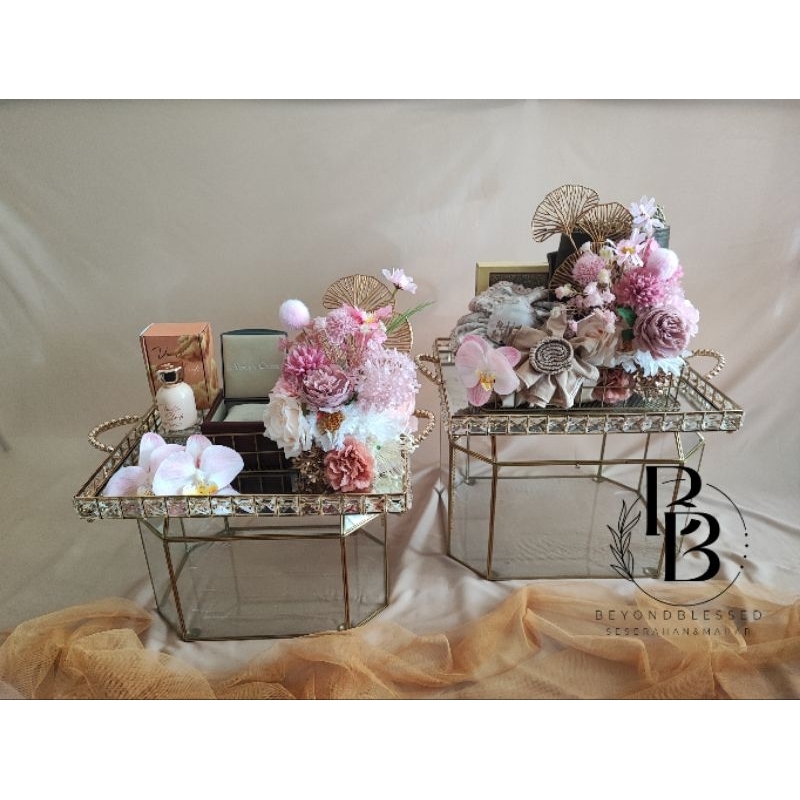 

Promo Sewa Box Hantaran Seserahan Crystal Tray/ Terrarium