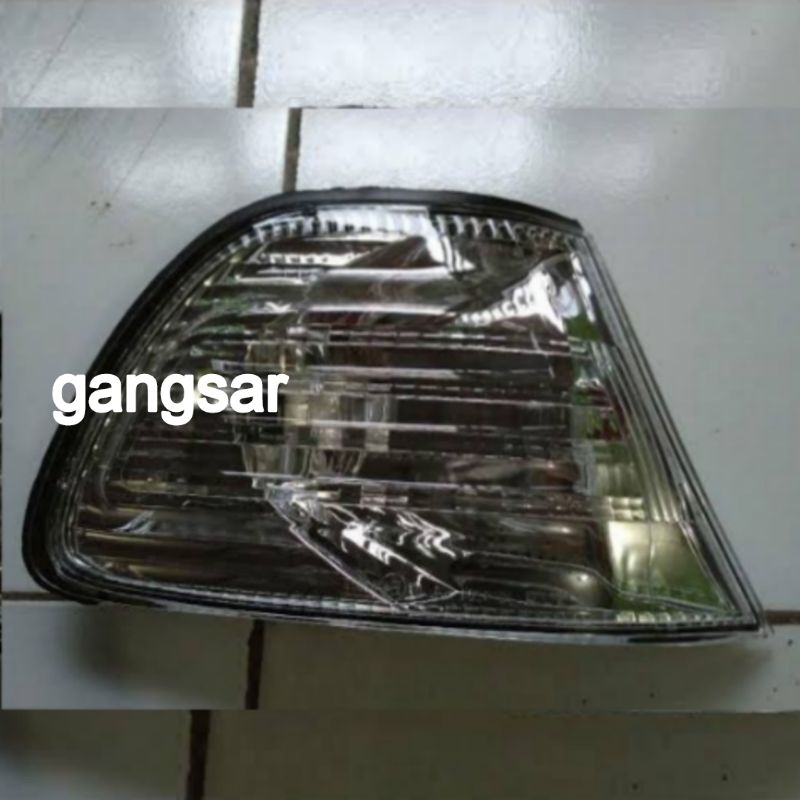 Lampu Sen Kijang Kapsul 2003