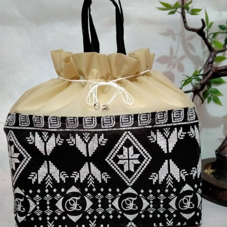 

Super Irit tas hajatan batik Nusantara 222