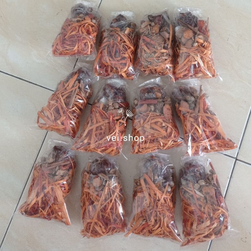 

REMPAH SINOM PAKET USAHA ISI 12PACK