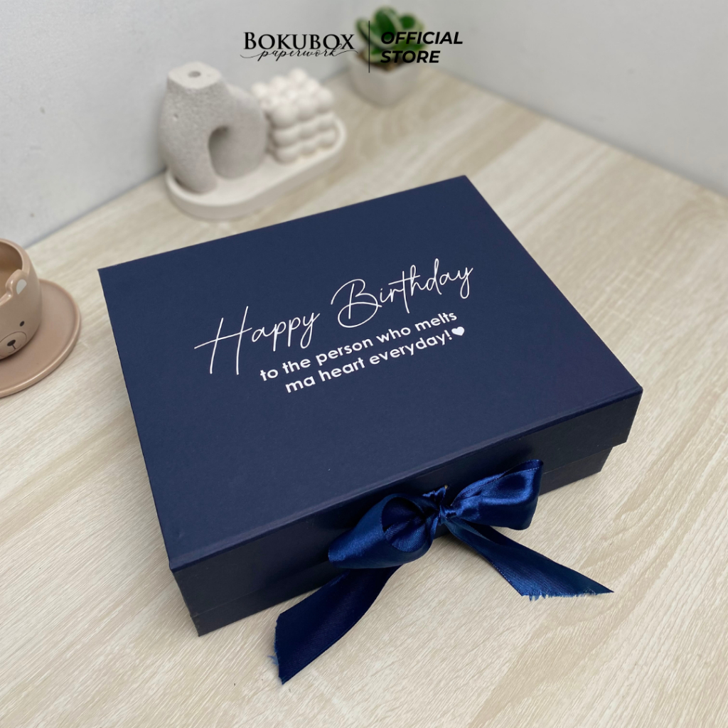 

[30x18x6] NAVY box kancing pita / kancing magnet / hard box / birthday box / gift box / box kado / box ultah