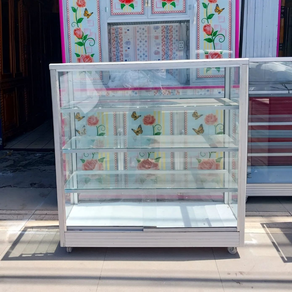 Etalase Kaca Alumunium 1M Minimalis