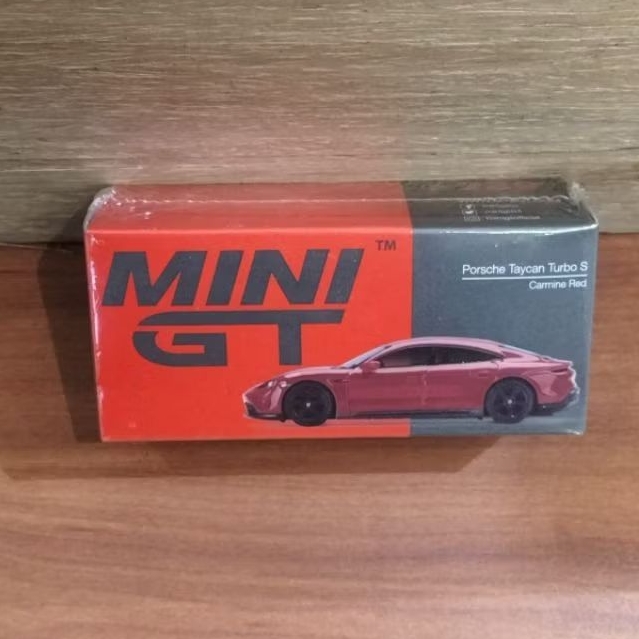 MINIGT 289 PORSCHE TAYCAN TURBO S CARMINE RED MINI GT