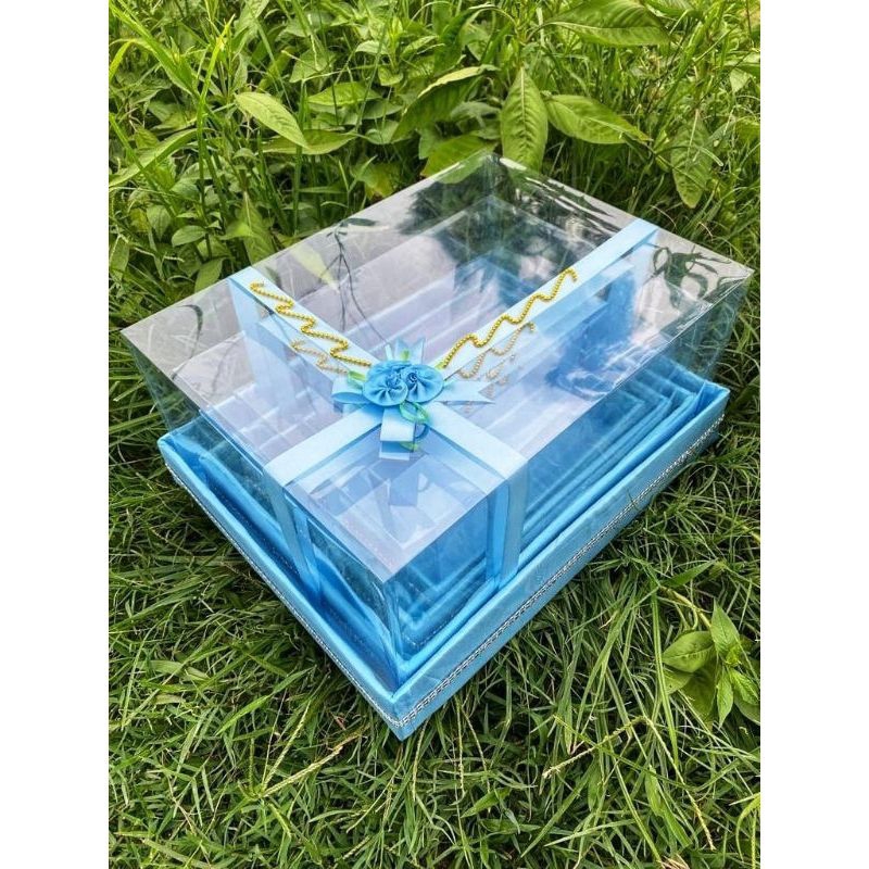 

1 dapat 4 box parsel hantaran murah berkualitas