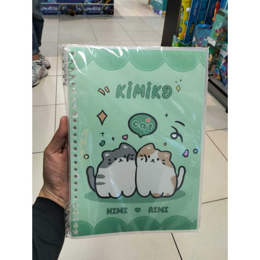 

Gramedia - Kako Kimiko Cat 10Ring Notebook B5 Green