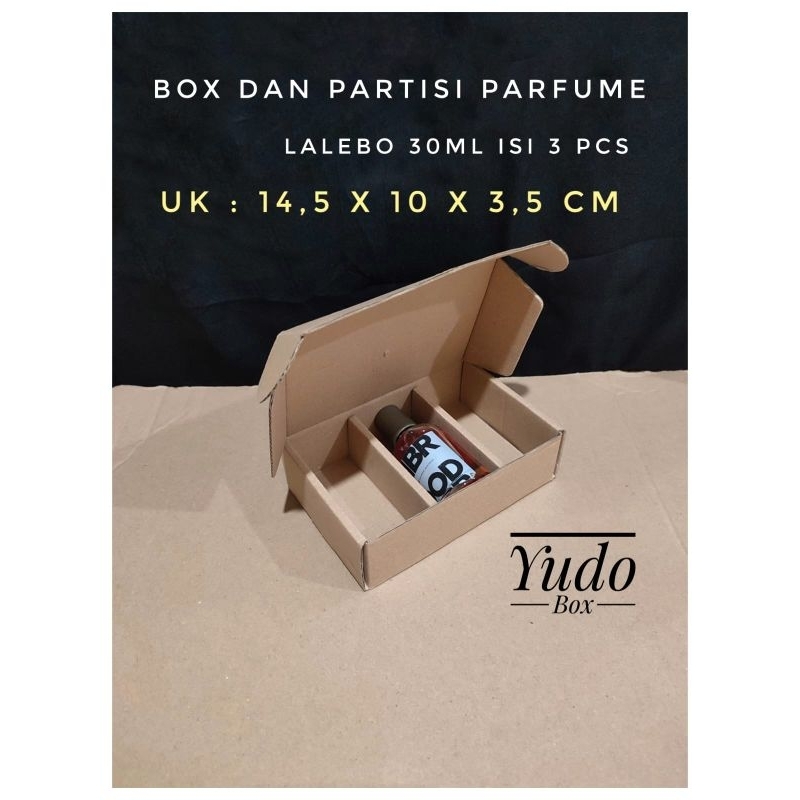

kardus box UK.14,5 x 10 x 3,5 cm model parfum lalebo 30 ml ( 3 sekat )